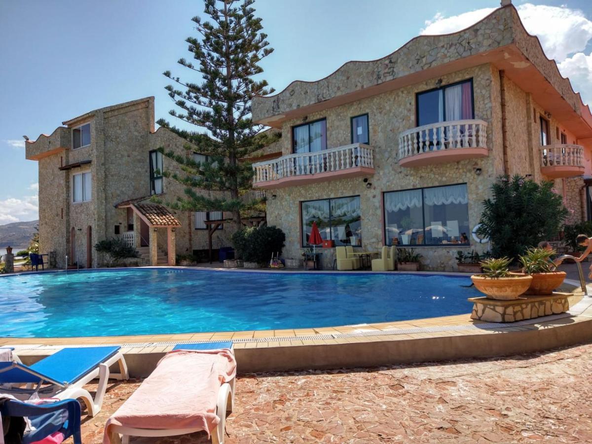 La Playa Blanca Hotel & Ristorante Santo Stefano di Camastra Esterno foto