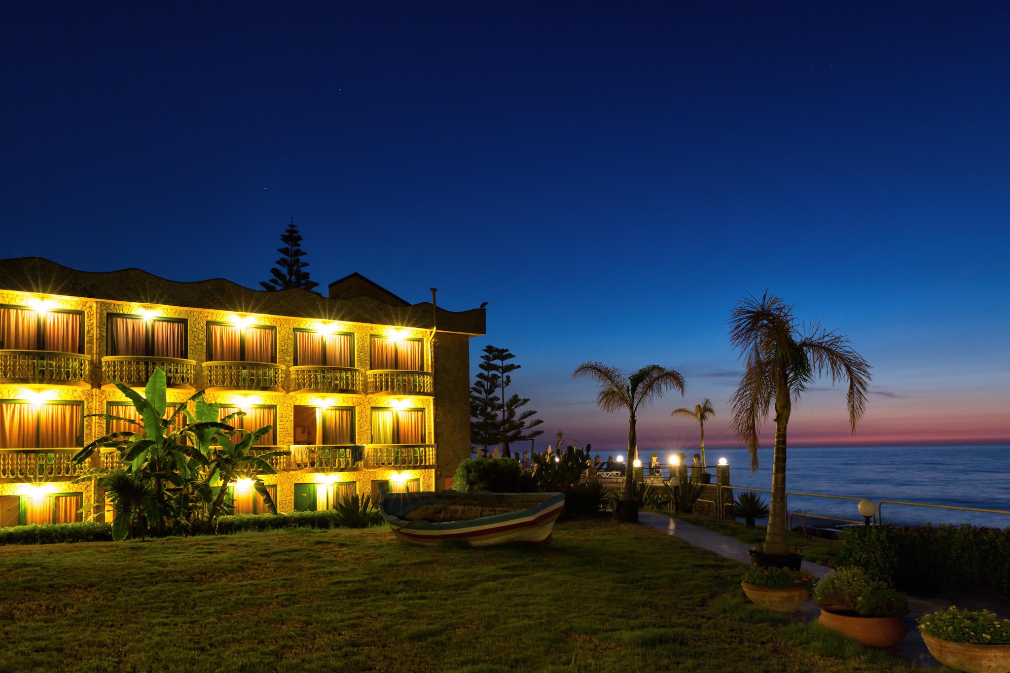 La Playa Blanca Hotel & Ristorante Santo Stefano di Camastra Esterno foto