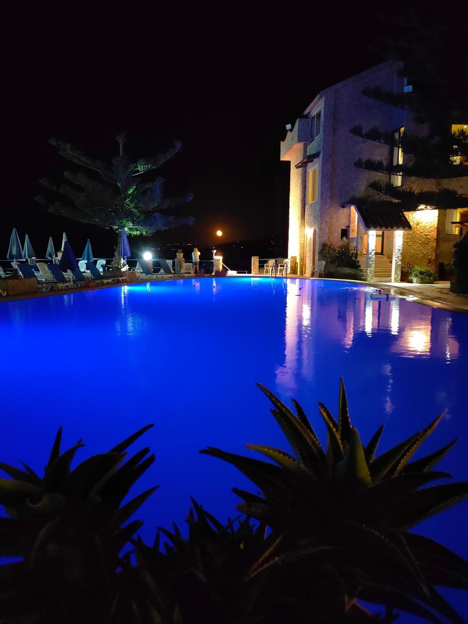 La Playa Blanca Hotel & Ristorante Santo Stefano di Camastra Esterno foto