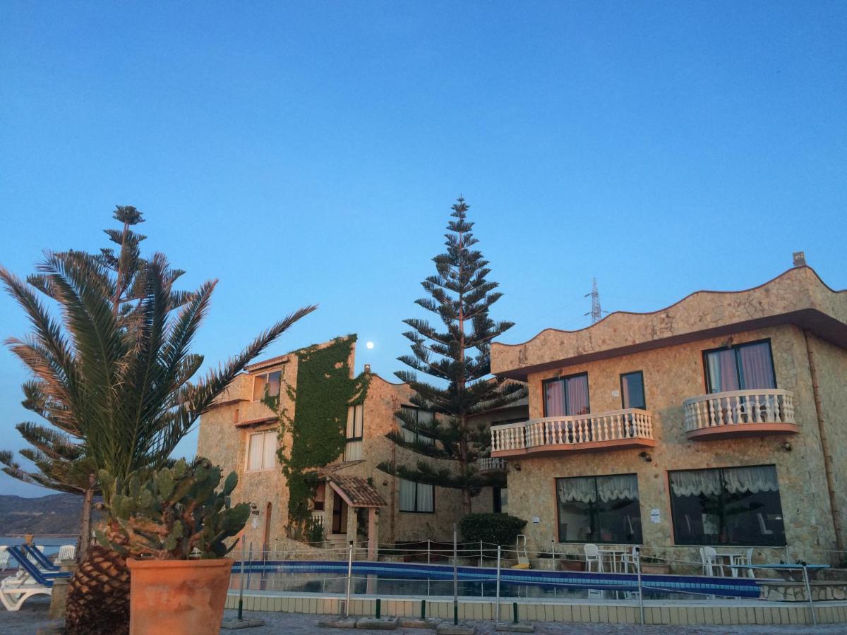 La Playa Blanca Hotel & Ristorante Santo Stefano di Camastra Esterno foto